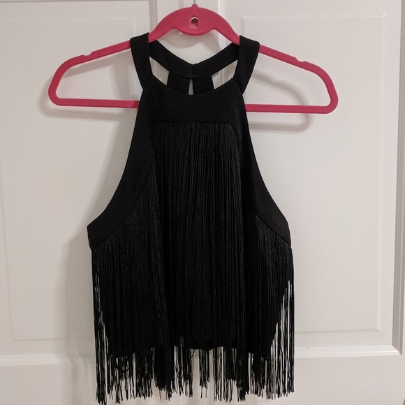 Fringe halter crop top - Picture 3 of 5